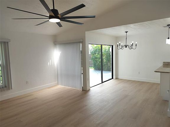 5th image of 2661 Warmsprings Way