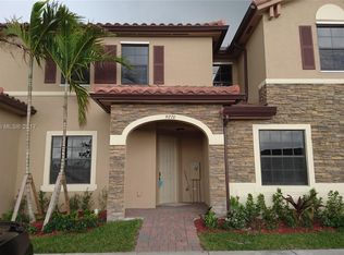 9270 W 33rd Ln, Hialeah, FL 33018
