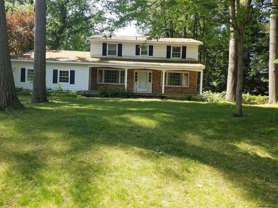 1st image of 12 Wheeler Dr