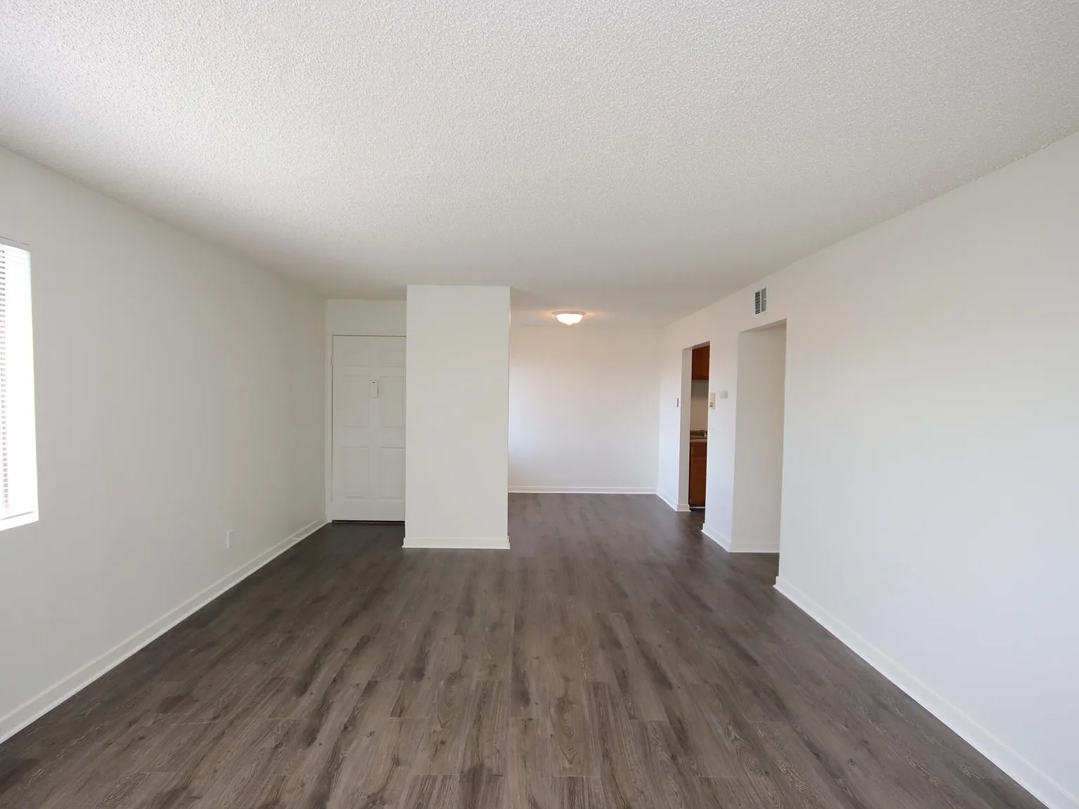 2 bed, $2,245 — Photo 2