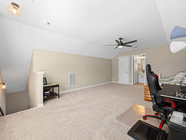 554 Wynfield Forest Dr — Photo 32