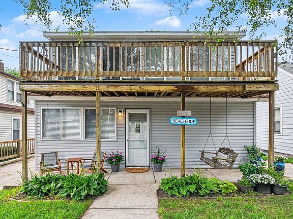 5th image of 307 Park St