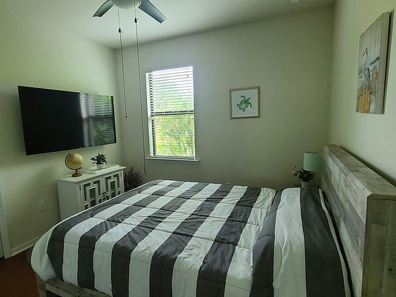 5th image of 1778 Bottlebrush Way