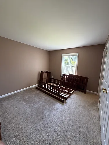 6 Bentz Ave Photo 1