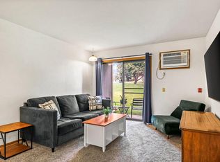 1002 N Sunnyvale Ln UNIT B, Madison, WI 53713
