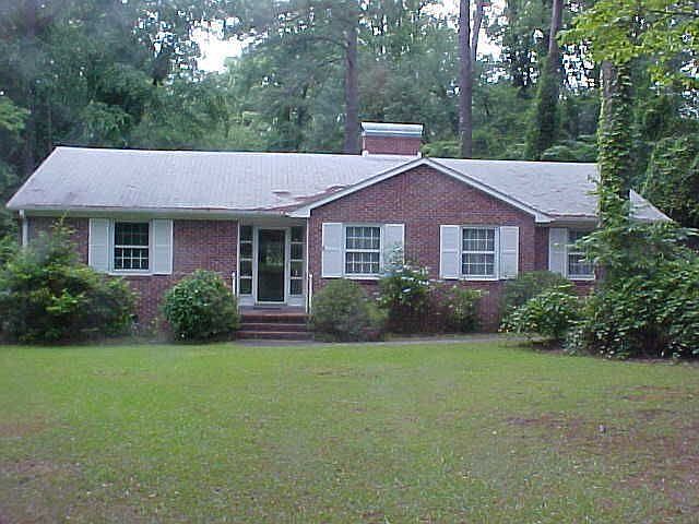 2nd image of 2212 Stallings Dr