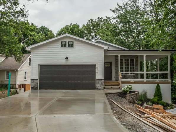 5219 Hayes St, Merriam, KS 66203