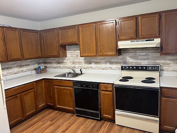 4th image of 1801 Mineral Spring Ave #A2