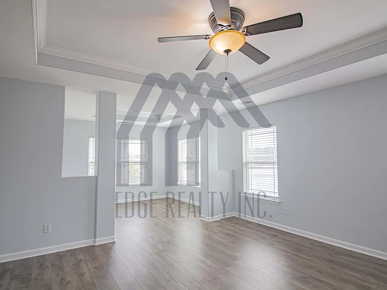 110 Spring Lakes Dr — Photo 33