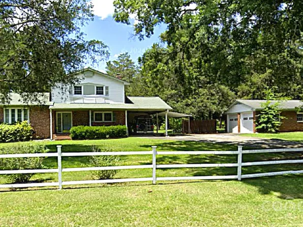 752 Cedar Ln, Chester, SC 29706