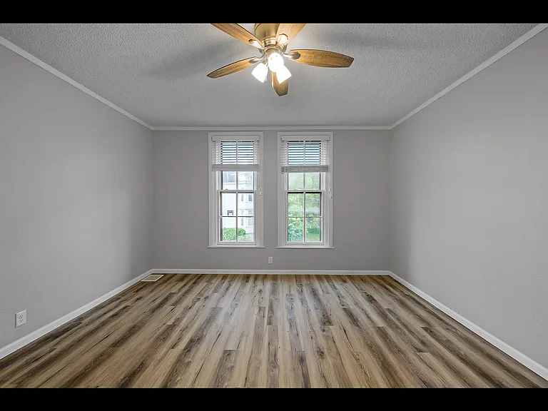 745 Margaret St #4 — Photo 24