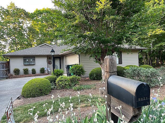 1st image of 9021 Saint Lucia Ln