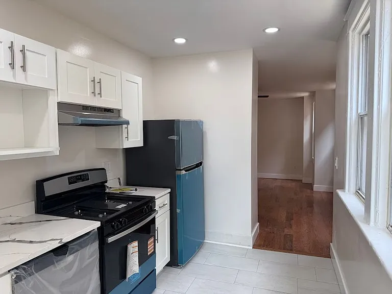 5916 Nicholson St — Photo 10
