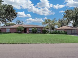 202 Saint Lucie Rd, Winter Haven, FL 33884