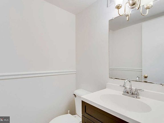 5th image of 14680 Endsley Turn