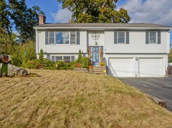 3 Christopher Drive, Enfield, CT 06082