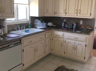 26 Oxholm Ave, Staten Island, NY 10301