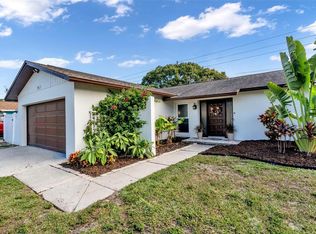 1961 Radcliffe Dr E, Clearwater, FL 33763