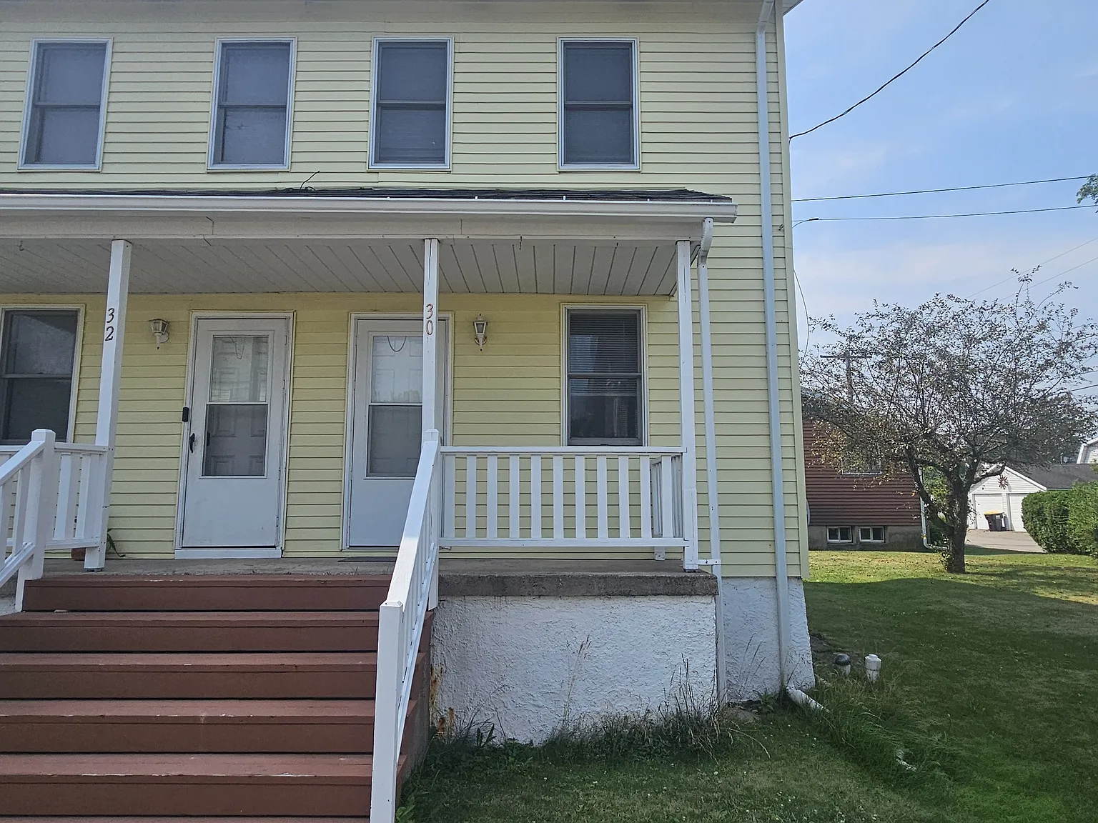 2 bed, $1,050 — Photo 2