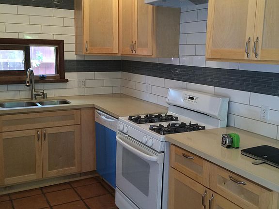 5th image of 507 Ashland Ave #C