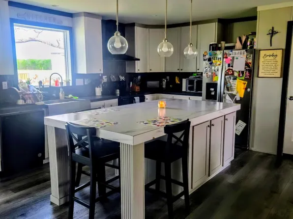 10211 Fm 1458, Sealy, TX 77474