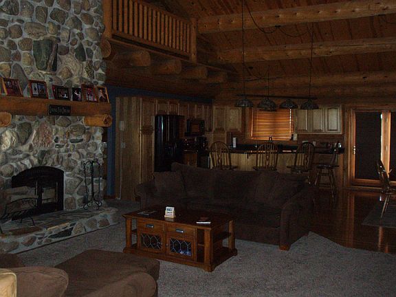 Great Room looking to Kitche