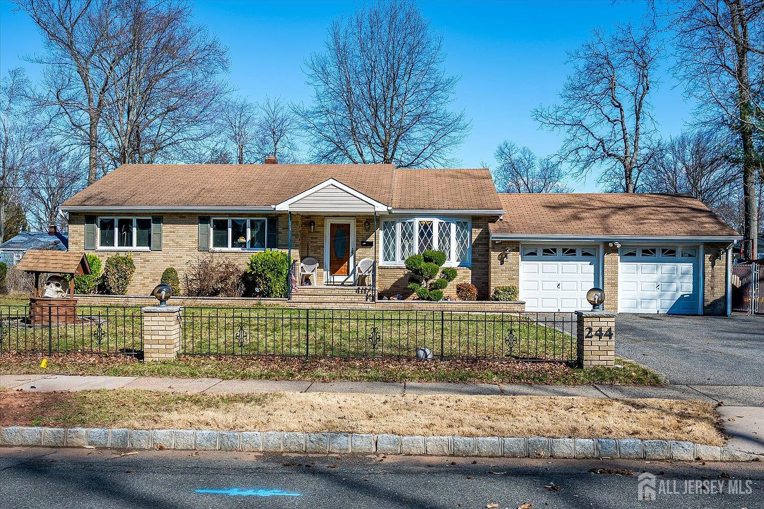 244 W Prescott Ave photo 1