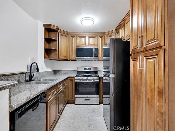 5th image of 13144 Bromont Ave Unit 46