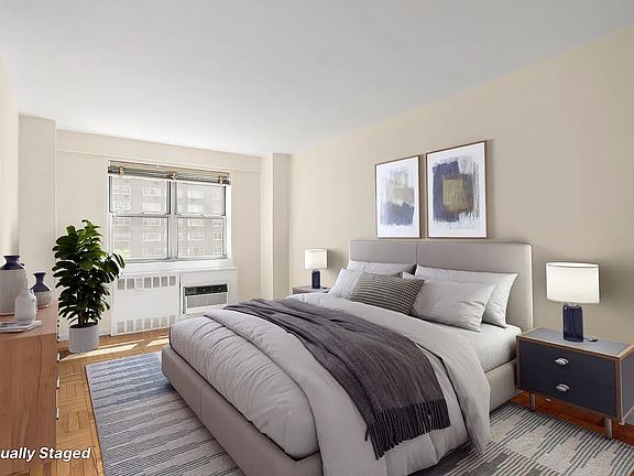 2nd image of 30 W 60th St APT 3E