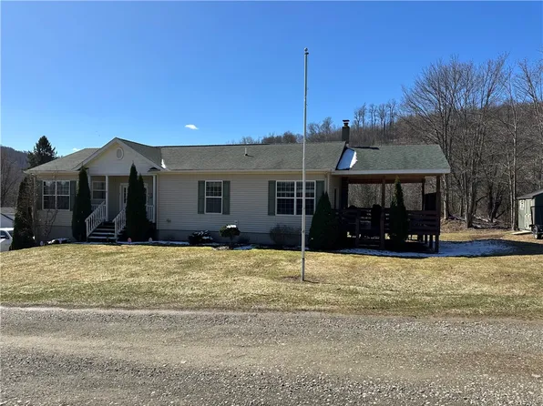 9 Ranch Rd, Lewis Run, PA 16738