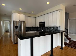 2349 N Elston Ave #3, Chicago, IL 60614