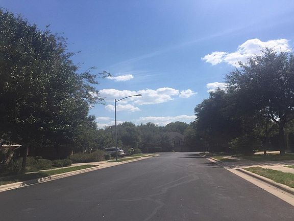 4th image of 1524 Payton Falls Dr