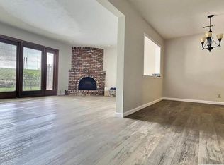 2908 S 59th St, Lincoln, NE 68506