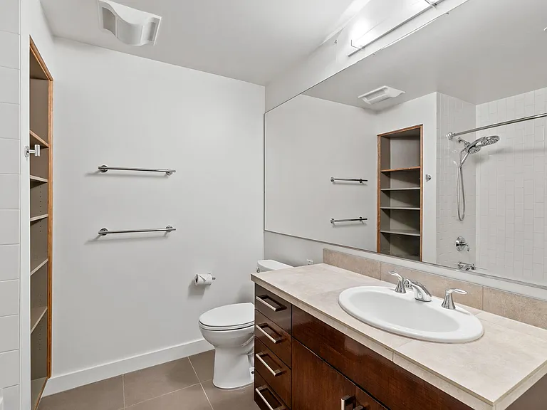 910 Lenora St #S304 — Photo 14
