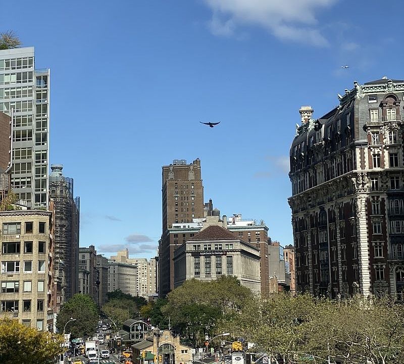 1st image of 2021 Broadway #4D