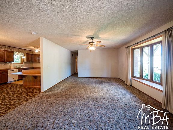 5th image of 2207 Sioux Dr