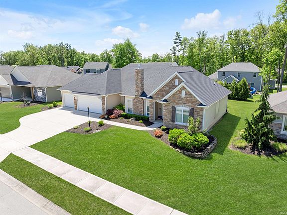 2nd image of 252 Elderwood Ct