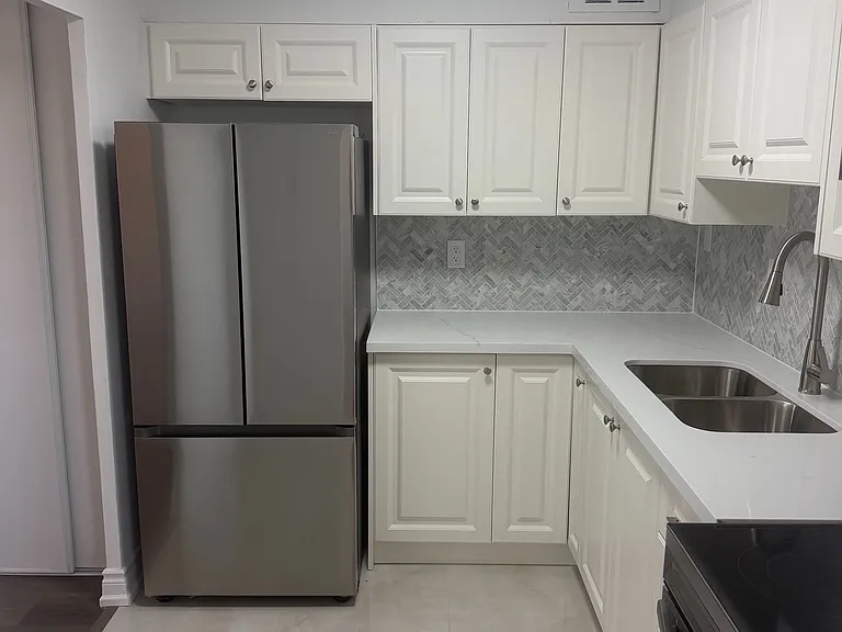 180 Markham Rd #603 — Photo 8