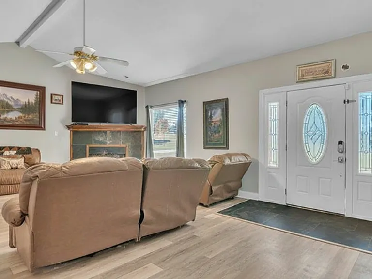 2370 Big Woods Rd — Photo 9