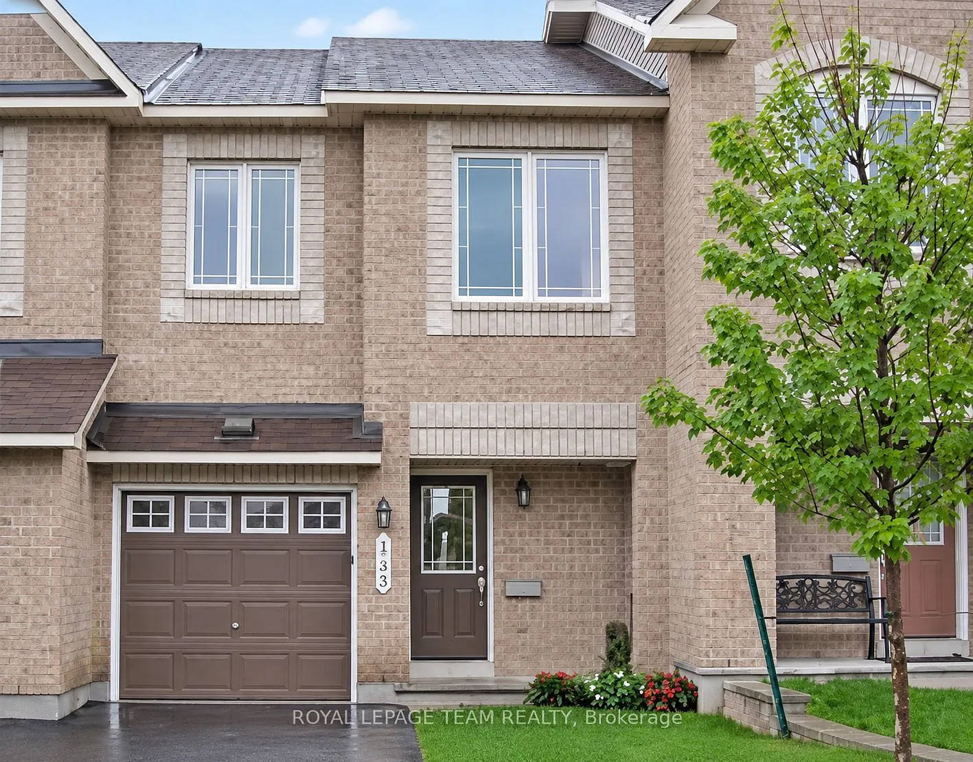 3 bed, $2,700 — Photo 1
