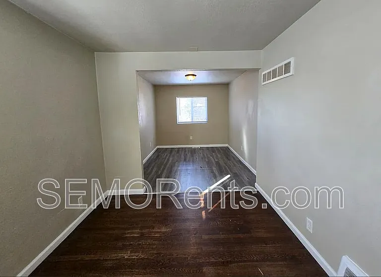 117 Glen Garry Rd — Photo 4
