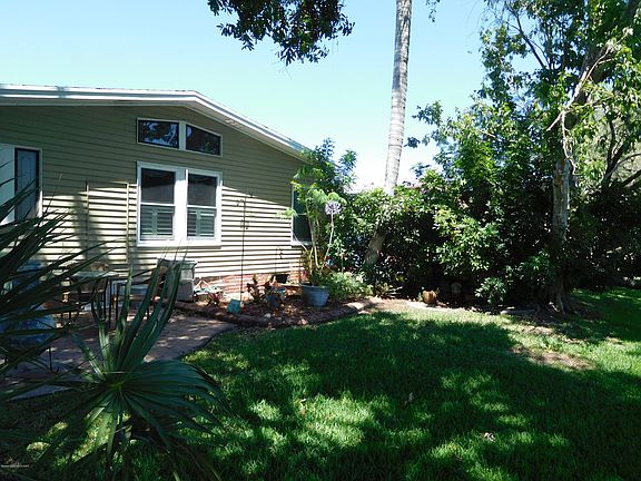 4th image of 4345 Twin Lakes Dr