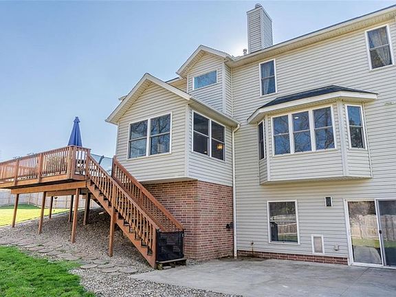 4th image of 87 Deer Valley Dr