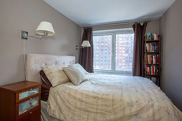 Sold by Jeff Weisbord Real Estate | media 3