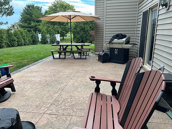 5th image of 408 Ridge Ct