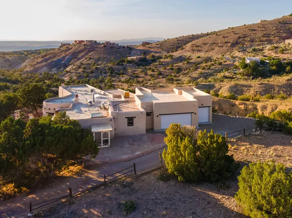 29 Pinon Ln, Placitas, NM 87043