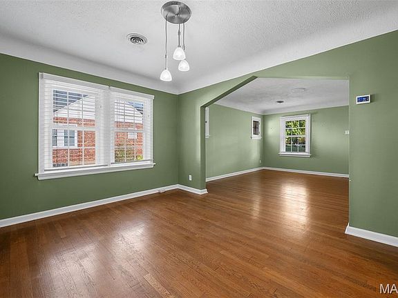 5th image of 8504 Genevieve Ave