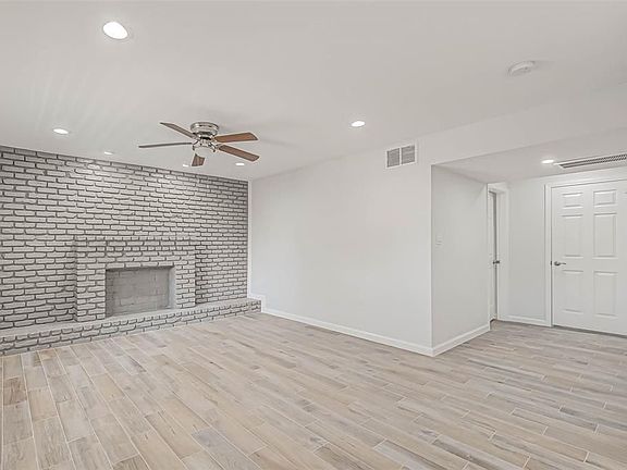 5th image of 7510 Shadyvilla Ln APT 20