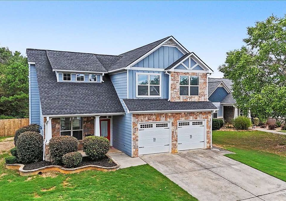 1st image of 17 Redwood Dr