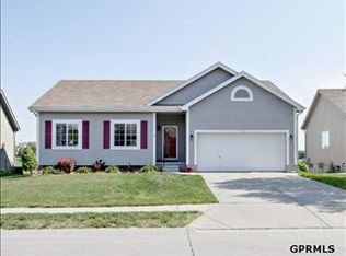 14826 Redman Ave, Omaha, NE 68116